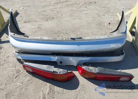 1997 Acura Integra Gs z USA, uszkodzony, nr VIN JH4DC4465VS007227